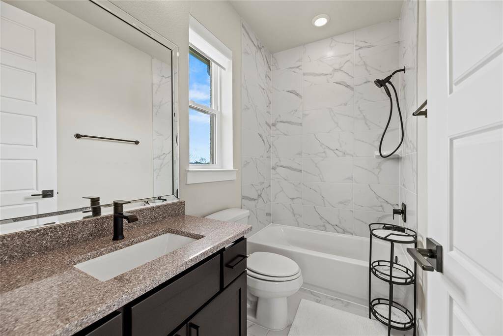 With 5 full bathrooms, this home makes morning and evening routines a non-issue. Everyone has a space to groom and get ready for the busy day ahead.