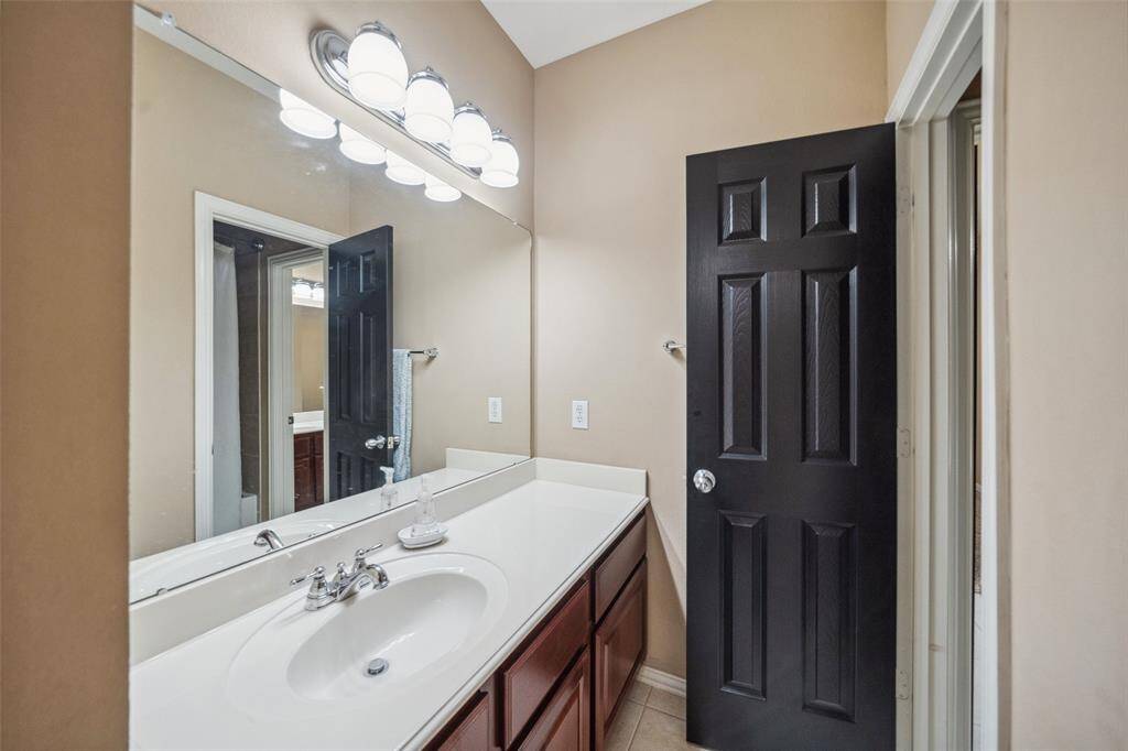 PRIVATE SINK AREA 2