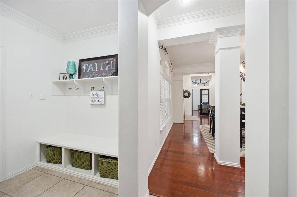 LANDING STRIP Get organized! Located just inside the door from the garage.