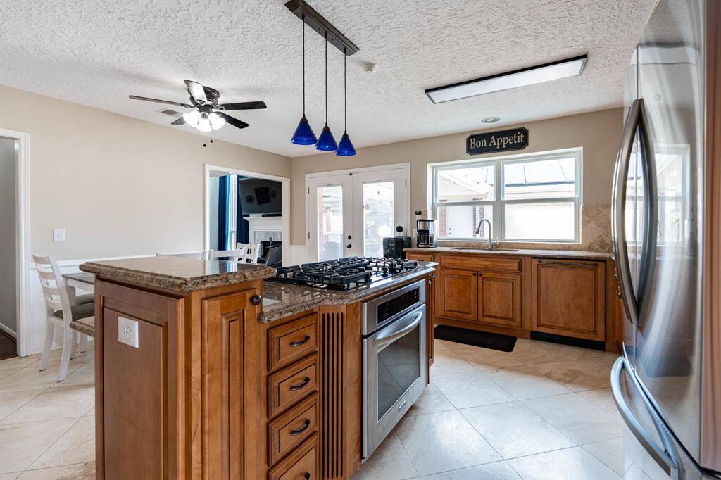 Beautiful kitchen!
