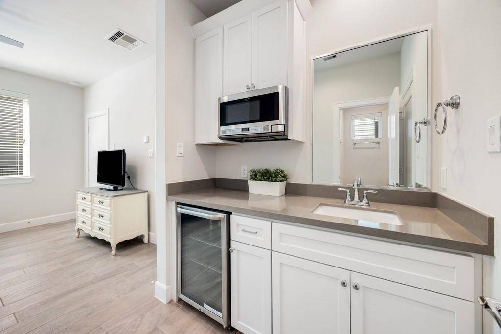 Spacious living area with direct access to a private balcony—perfect for relaxing or entertaining.