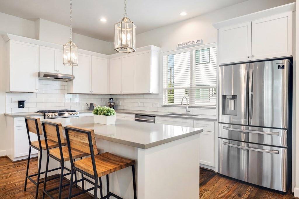 Another perspective of the thoughtfully designed kitchen, highlighting its functionality and style.