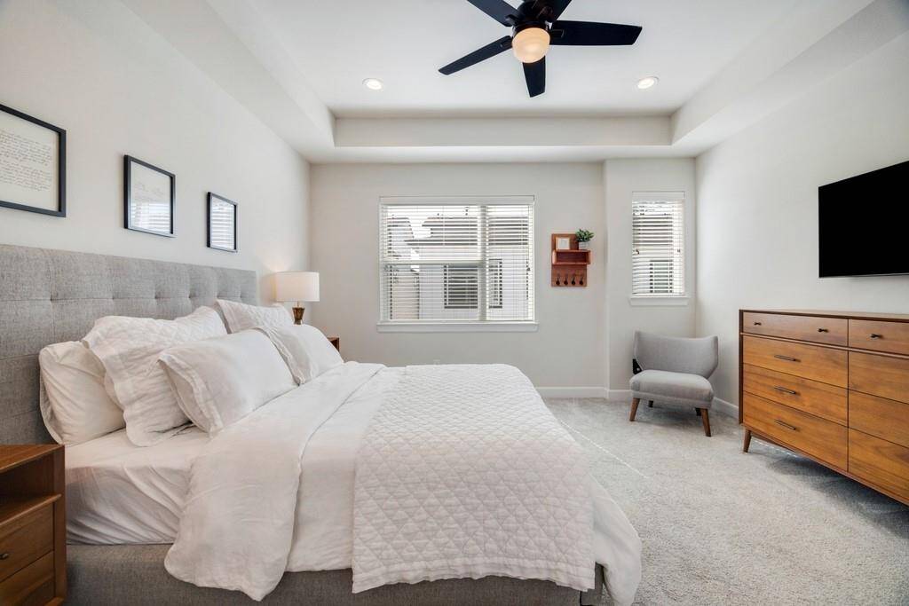 Another view of the secondary bedroom.