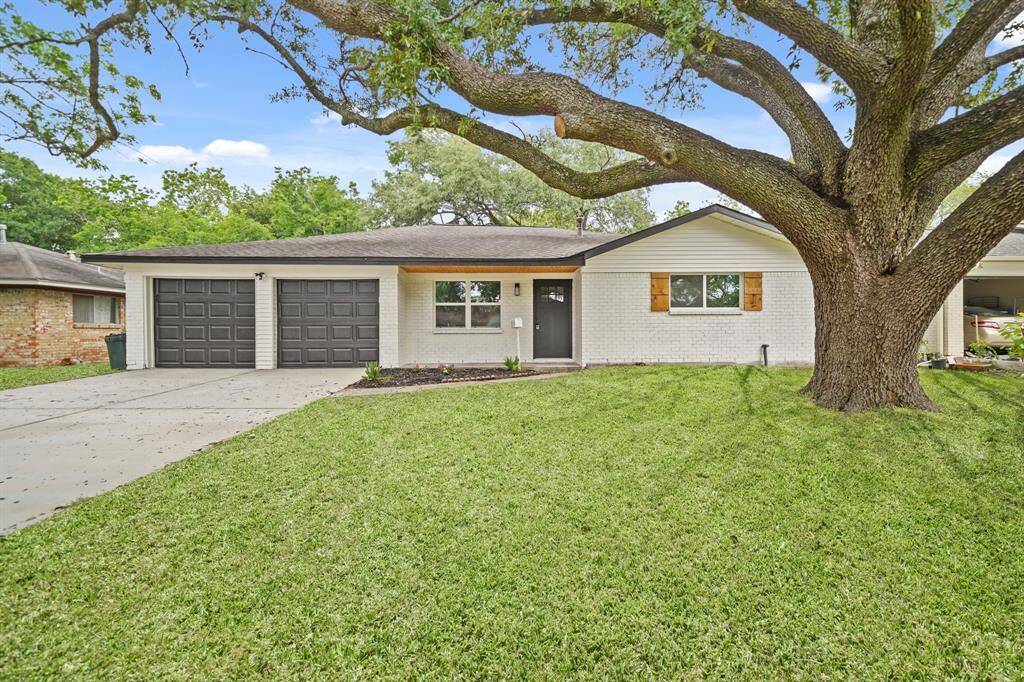 Welcome to 108 Pamela Dr!