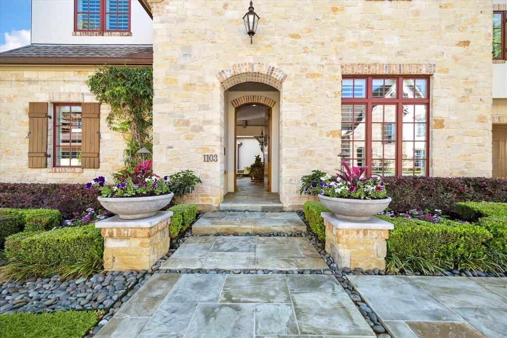 So much more than a front door!