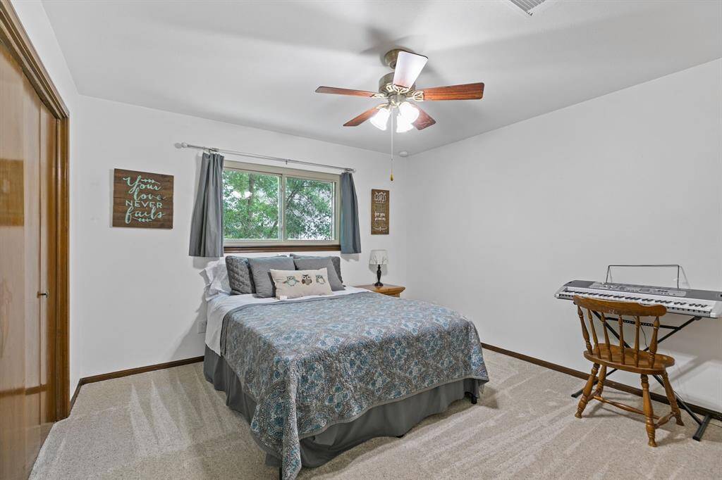 Secondary bedroom with bathroom access.