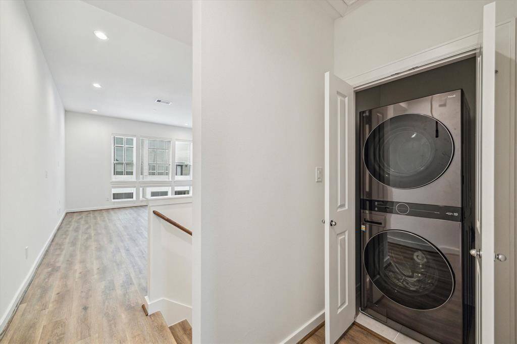 Washer and dryer included