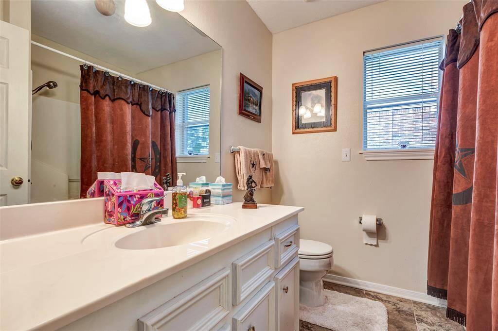 Secondary Bath