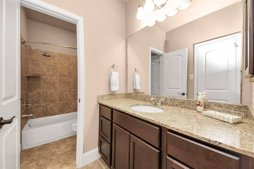 Private vanity area for Bedroom #2