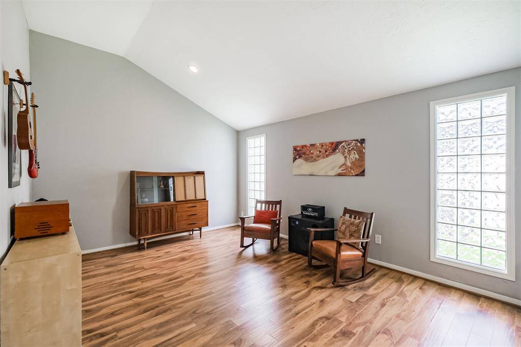The extra room can be used as a study or play room.