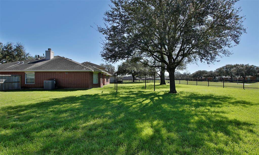 MASSIVE OVERSIZED LOT!