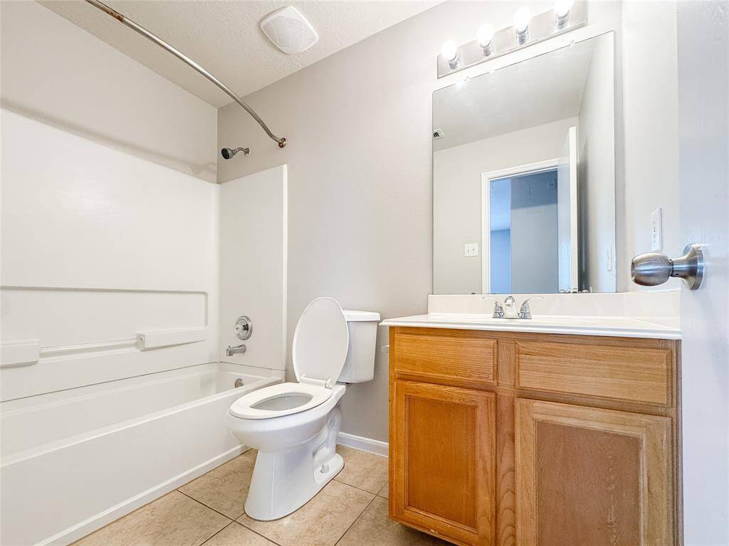 Bathroom #2