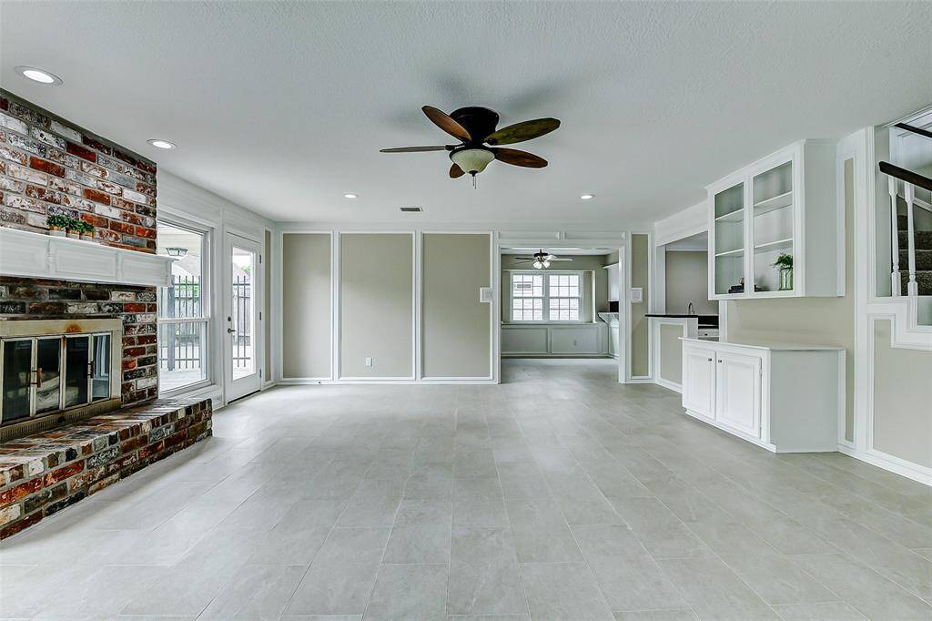 Another view of the living room.