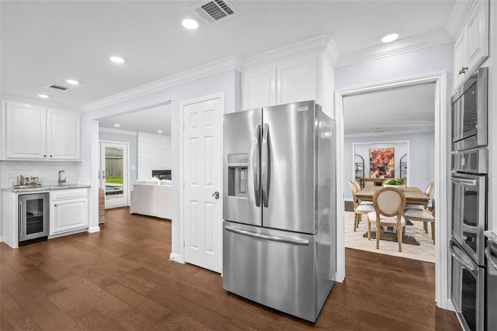 KITCHEN - Easy access to the dining and living spaces.