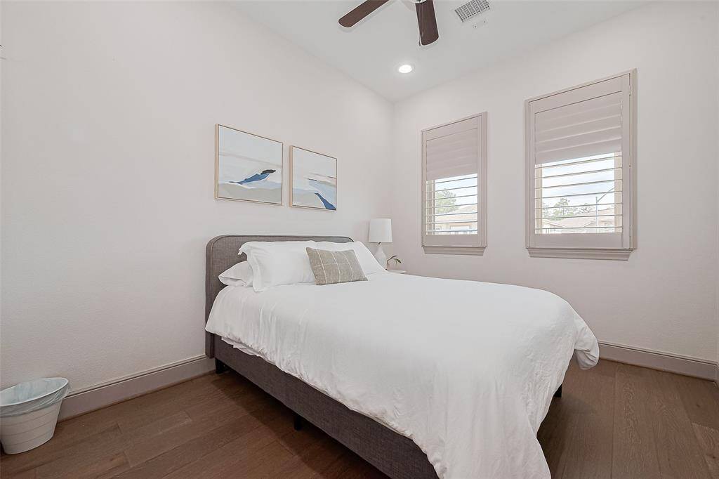 Guest Bedroom 1