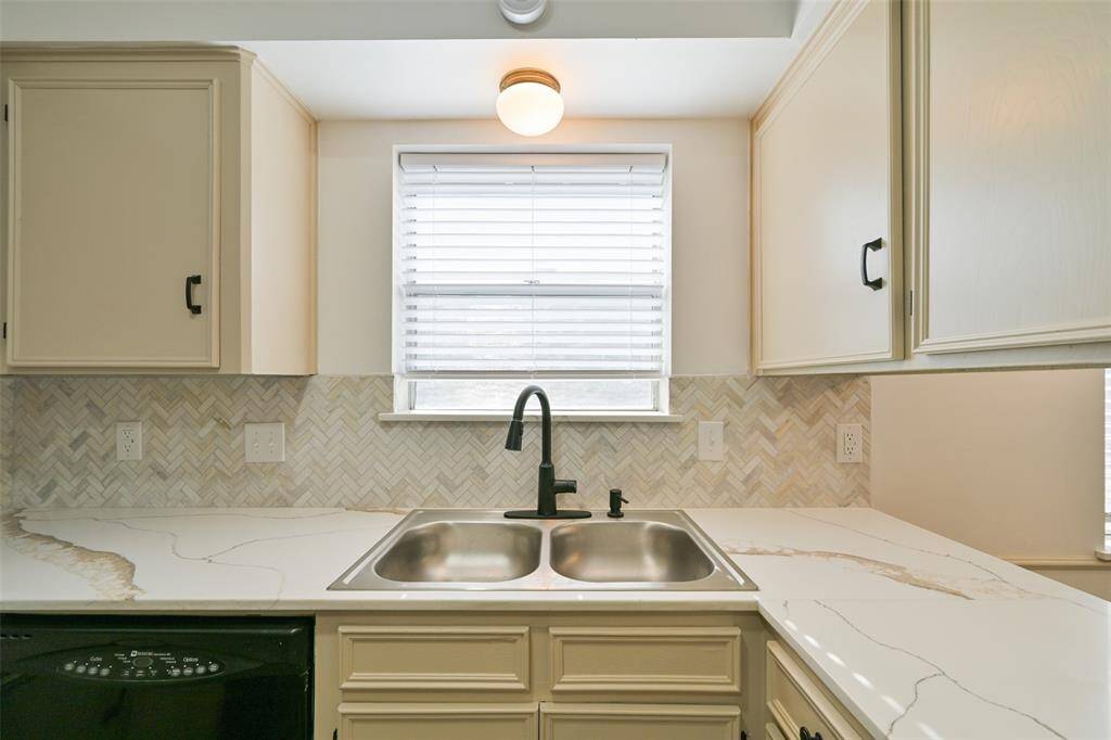 A CLOSE-UP OF THE DOUBLE SINK.