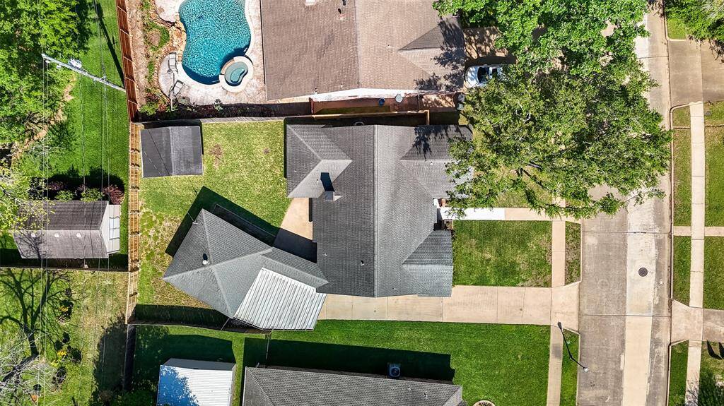 THE HOME IS CENTRALLY LOCATED IN THE HEART OF SUGAR LAND.