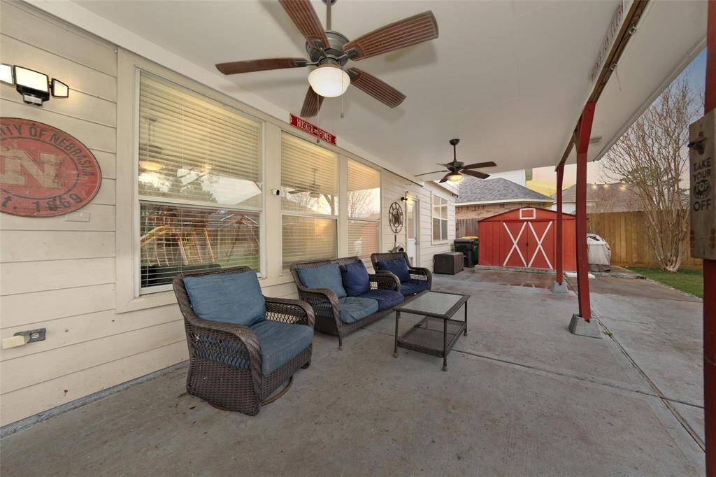 Extended Patio w/ Cover