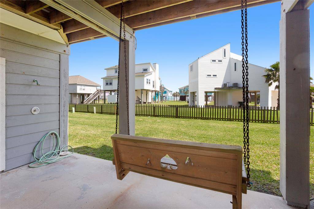 Driveway to unit