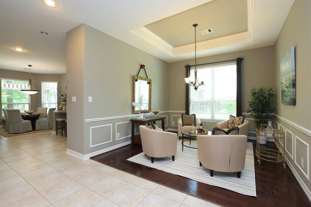 Formal dining room