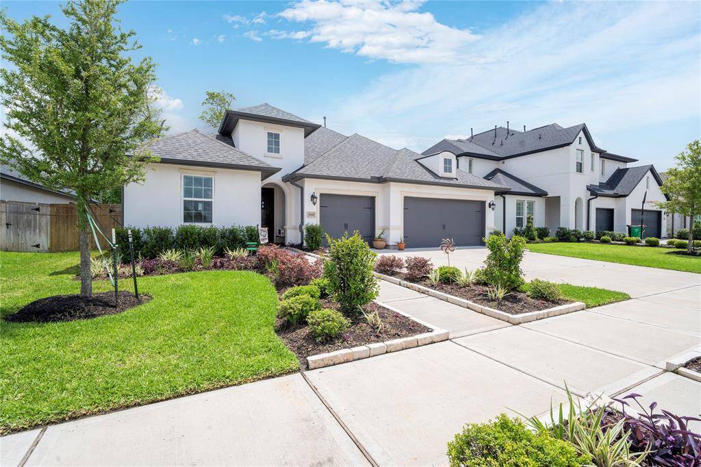 Welcome to 1818 Regent Mill Dr!