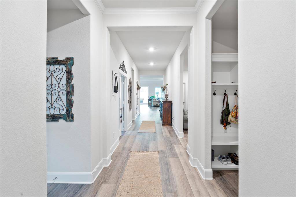 Entry way