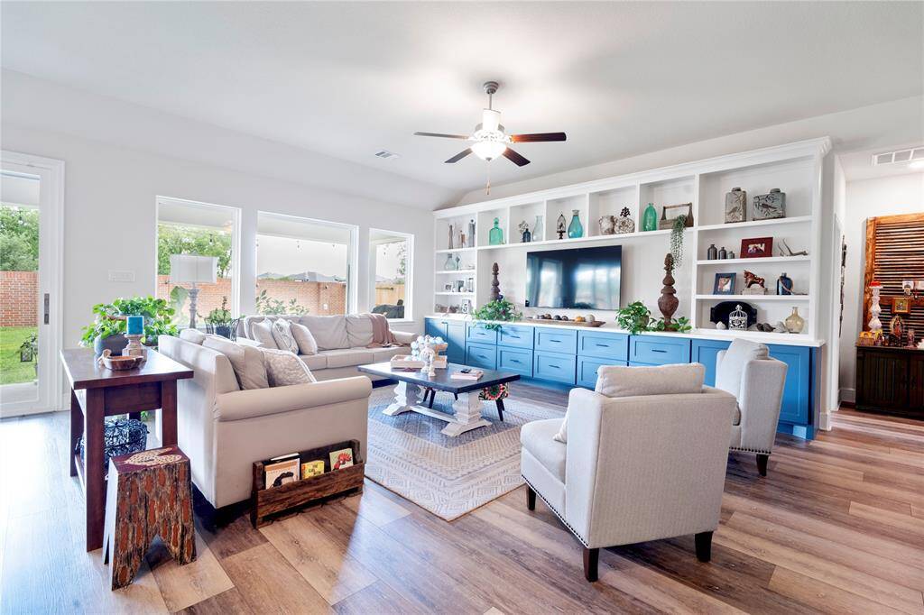 Living Room with beautiful cabinets
