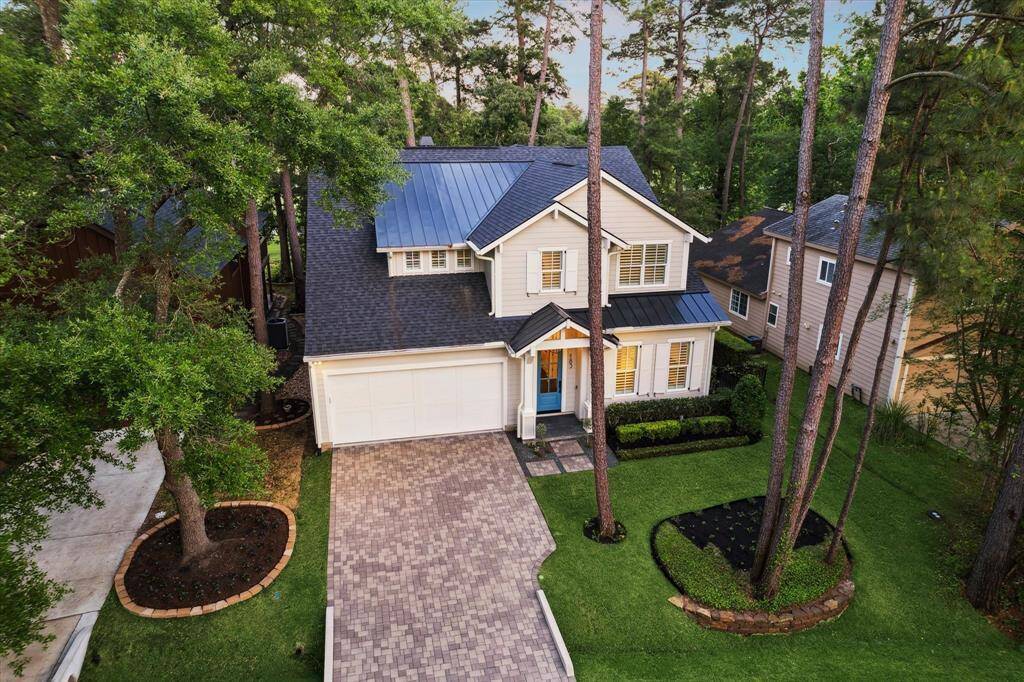 Tall trees and mature landscaping create privacy and coveted shade for the hot Texas summers.
