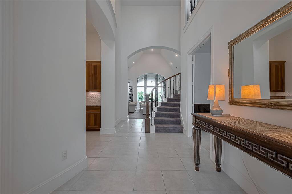 Grand entryway!