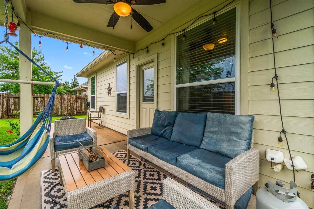 Cozy Back Patio for that Morning Coffee
