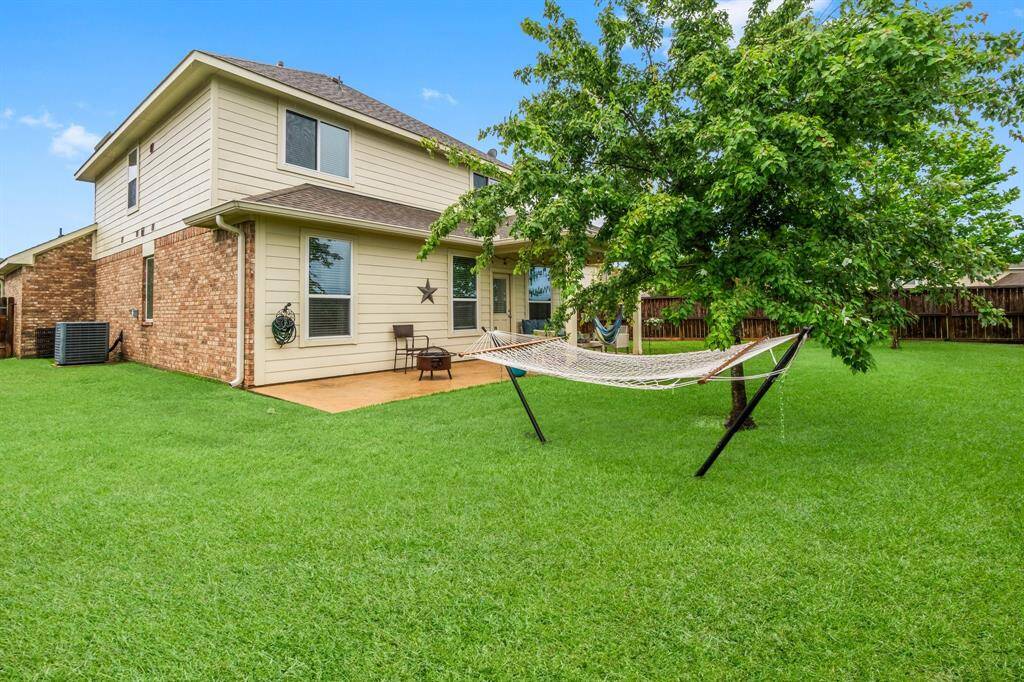 Lots of Space to Play and Entertain