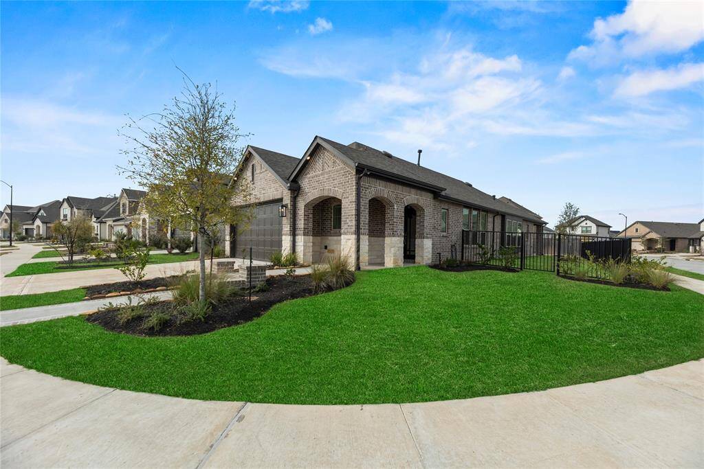 Thank you for viewing our listing. Call today and schedule your private showing.