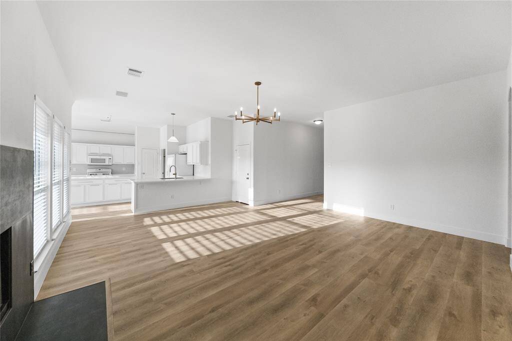 Open concept family room open to kitchen