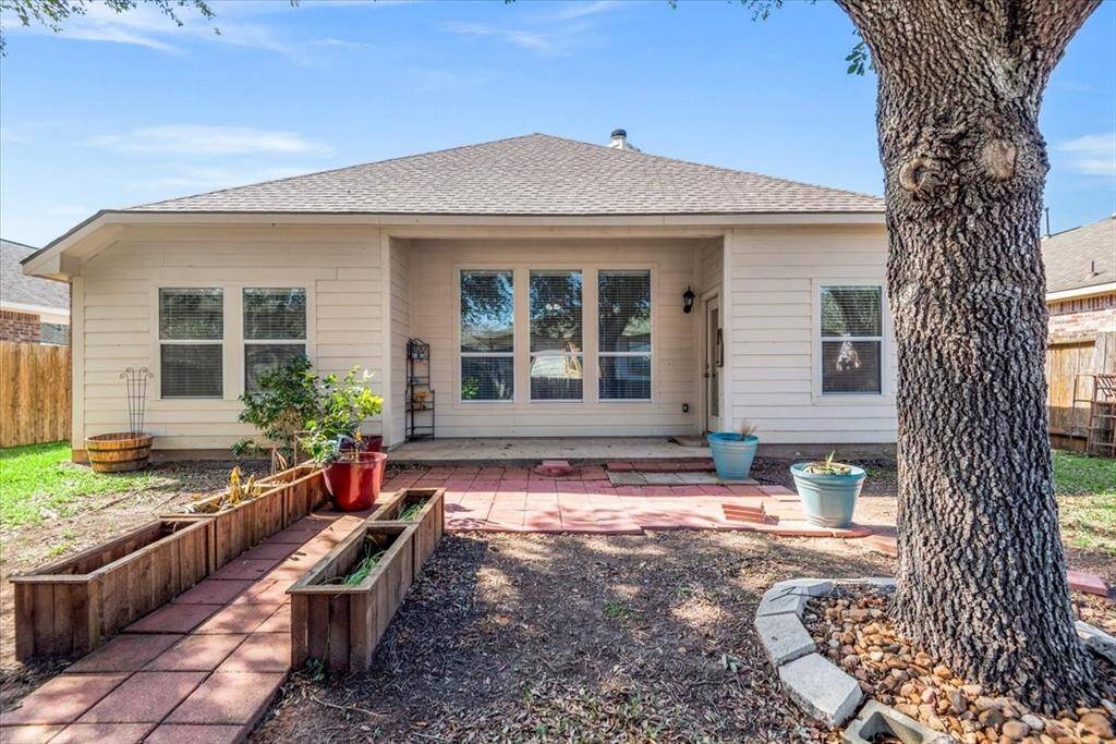 Backyard patio ready to entertain.