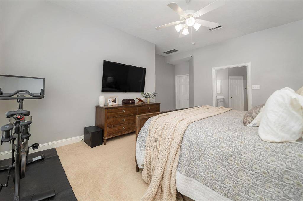 Primary bedroom