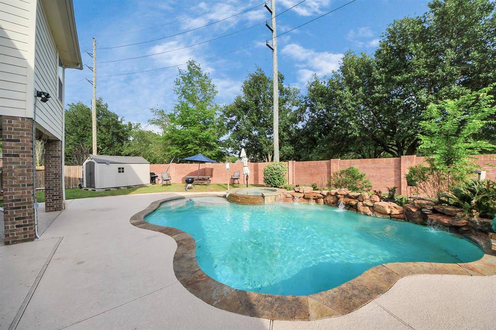pool