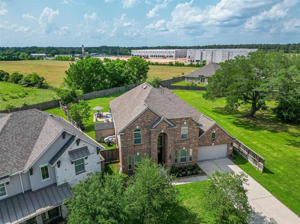 Plenty of backyard green space for play ground or sports