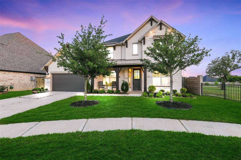 Beautiful home with no back or side neighbors.