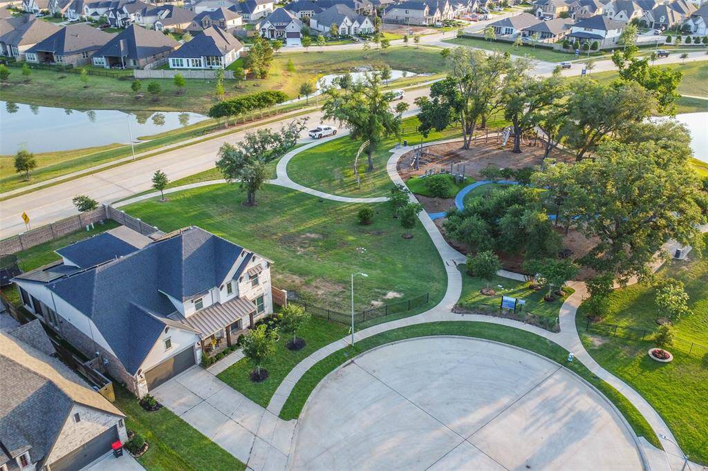 What an amazing opportunity with this beautiful home in this gorgeous prime location!