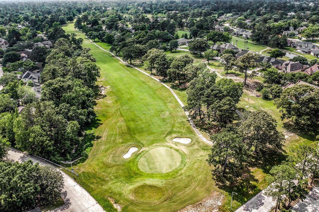 Aerial of the golf course community.