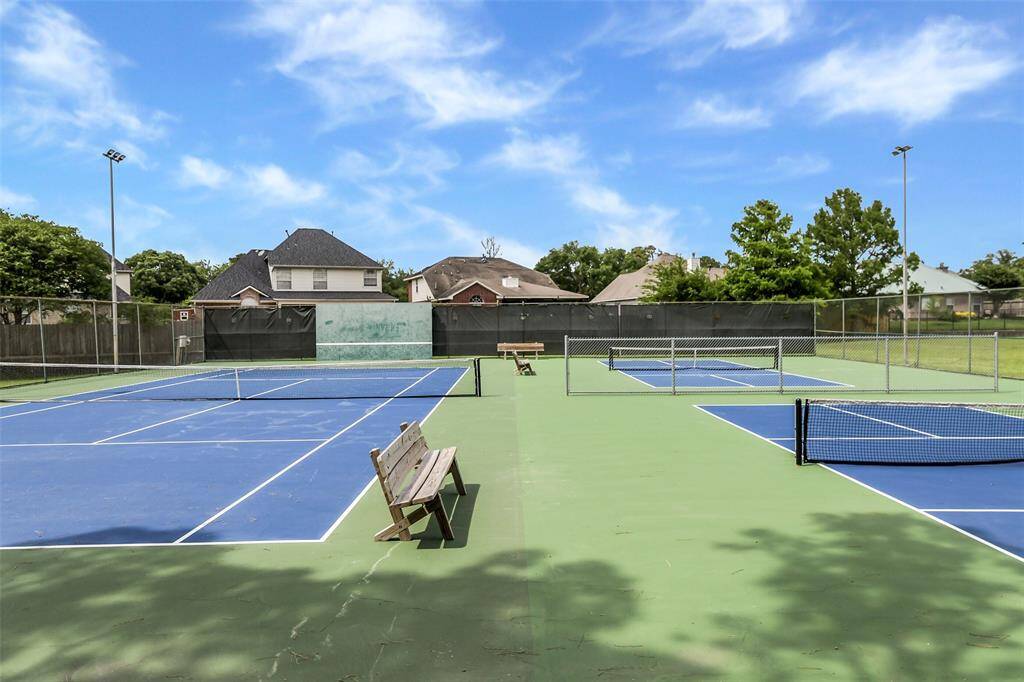Tennis courts at the park!
