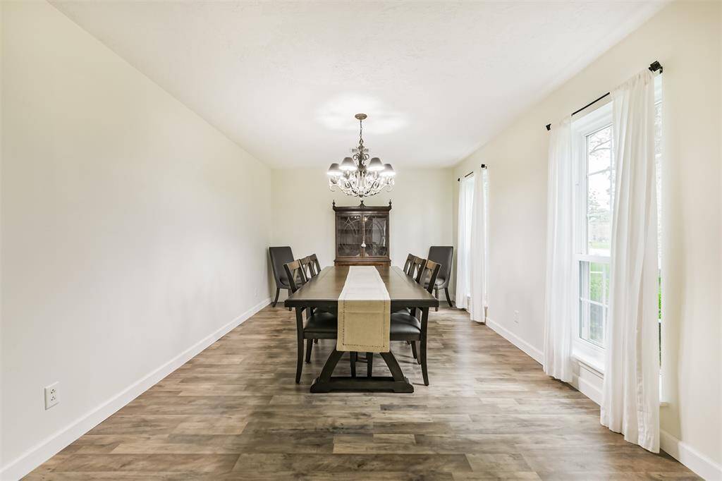 This room can easily be converted to a home office. Lots of space available!