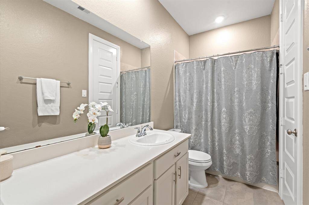 (Prior to tenants move out) a second full bath (easily accessible to all secondary bedrooms and actually connects to bedrom 4