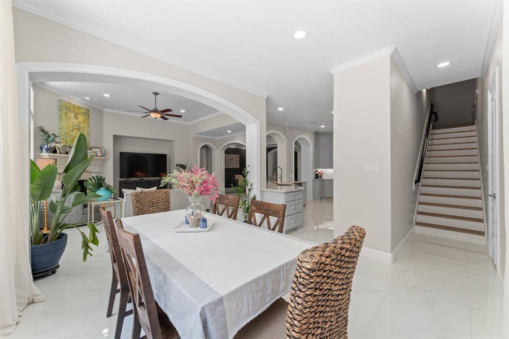 Breakfast area off of the kitchen with easy access to the backyard.