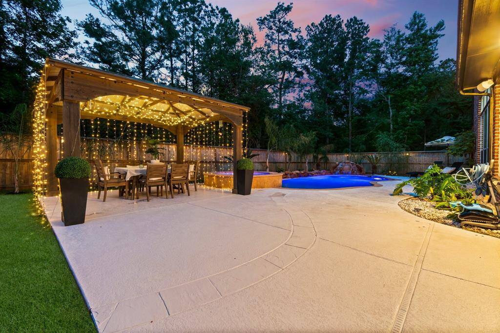 No rear neighbors. Imagine sitting out here and enjoying the summer nights.