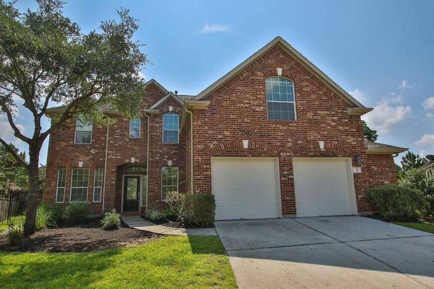 Renovated showstopper at 2 Wenoah in Creekside.