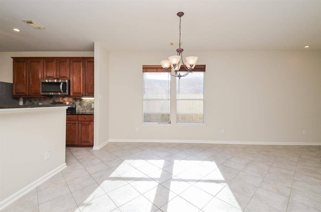 Large dinning area
