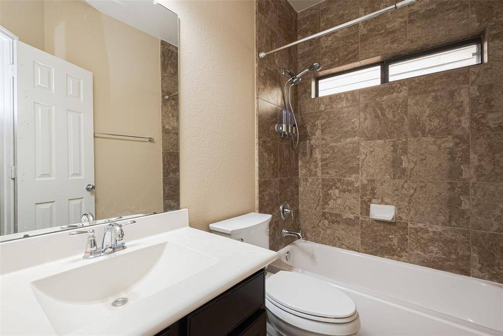 spacious bath! 2 of 3 full baths in the home