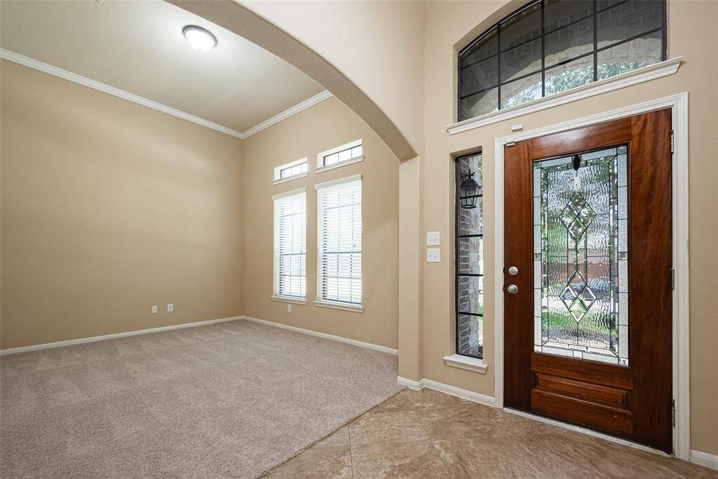 home office, play room exercise station or activity center!