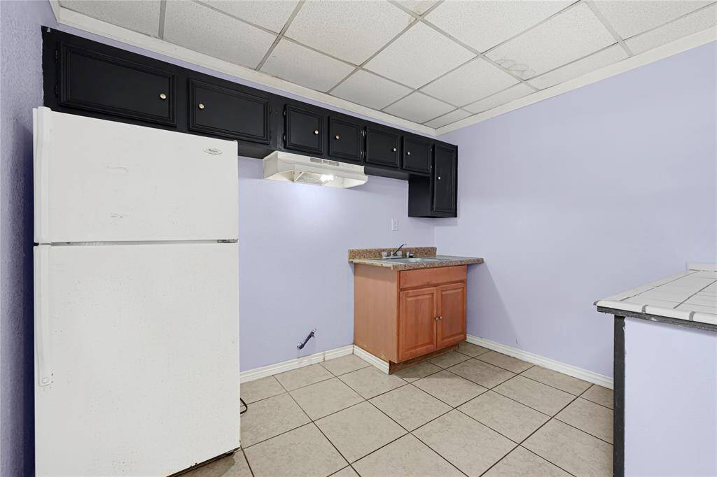 BACK APARTMENT/GUEST HOUSE